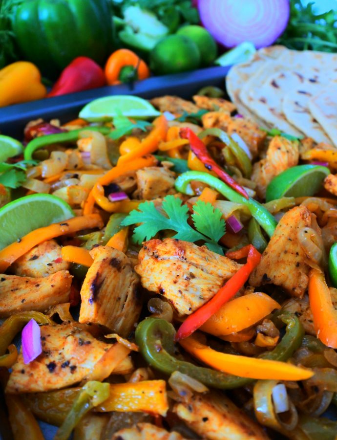 Chicken Fajitas (Easy Tray Bake/Sheet Pan)