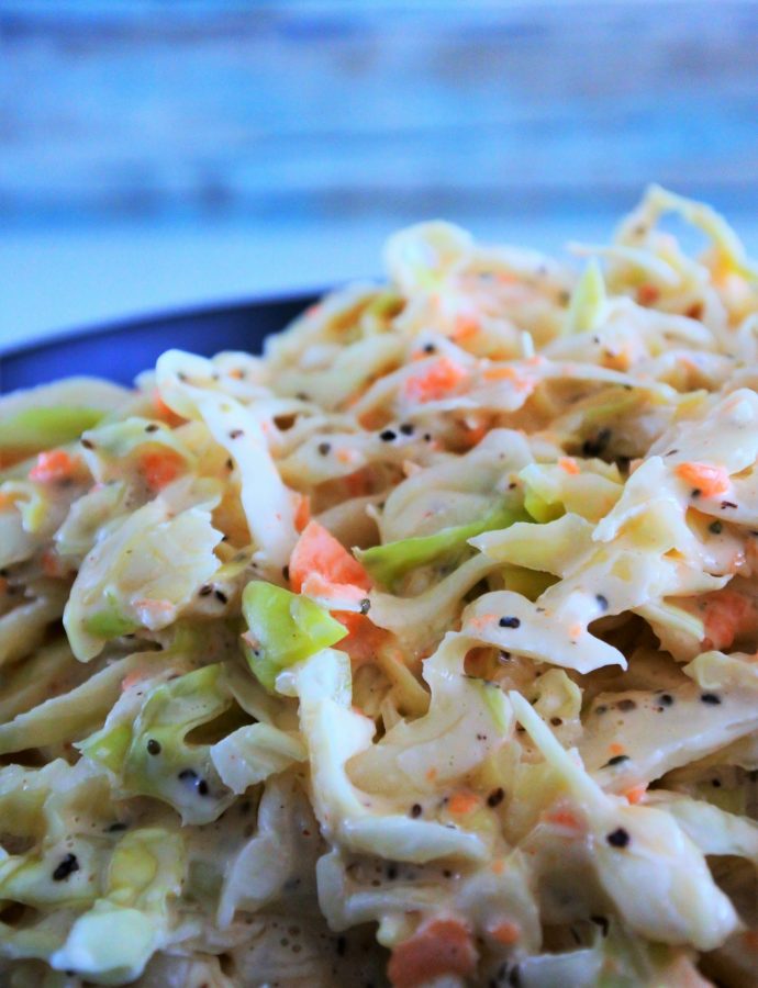 Easy Creamy Coleslaw